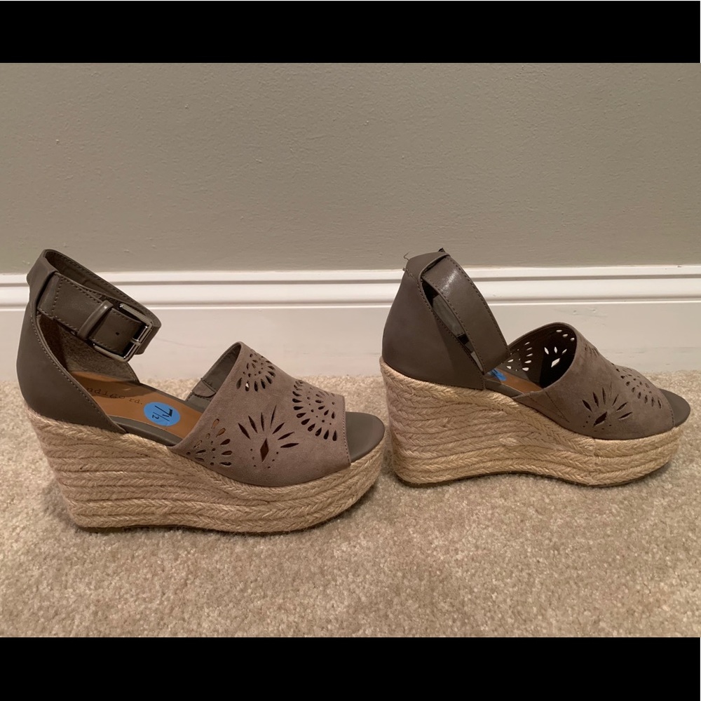 Heeled sandals